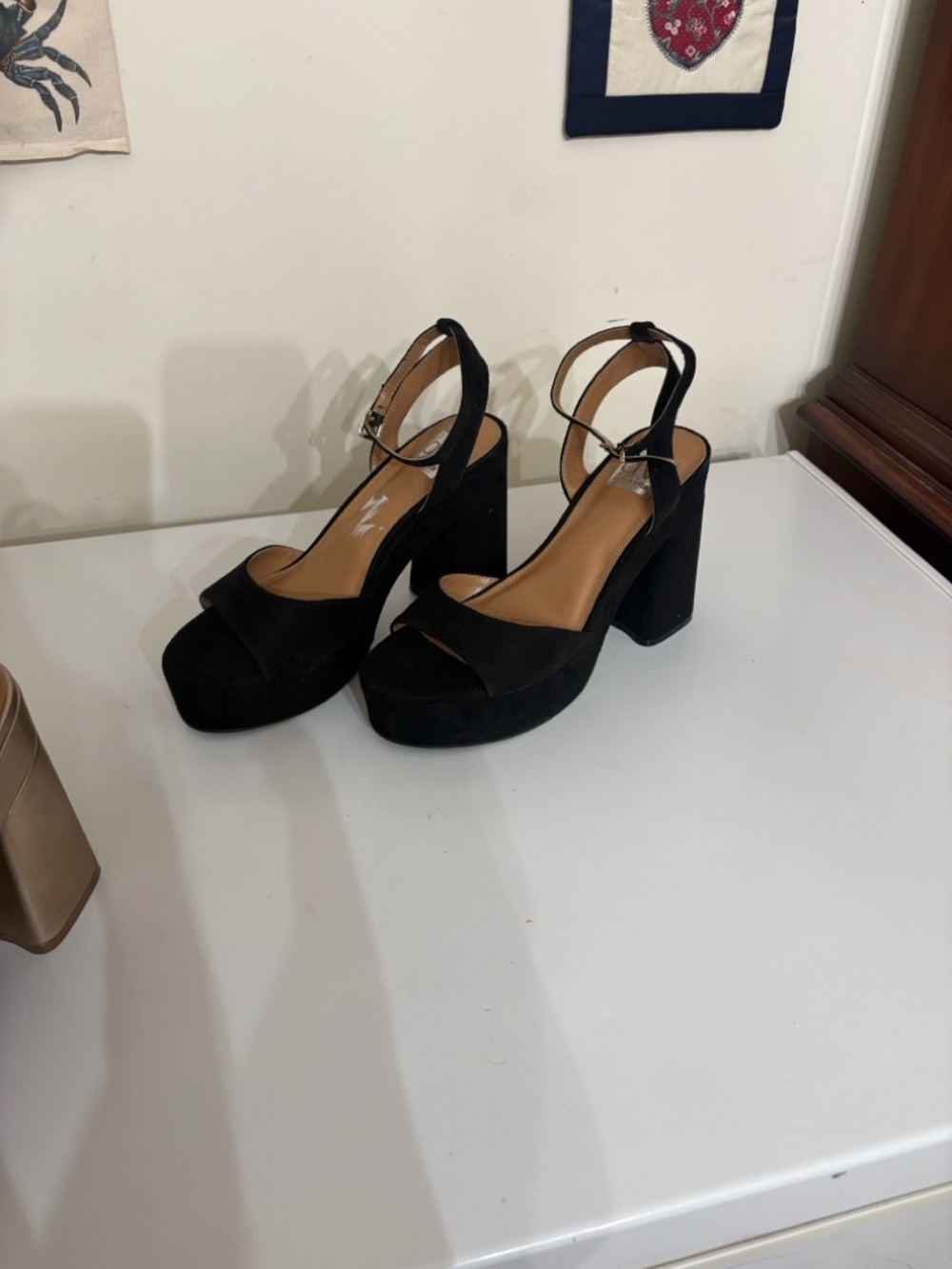 Dolce Vita platform heels size 7 1/2